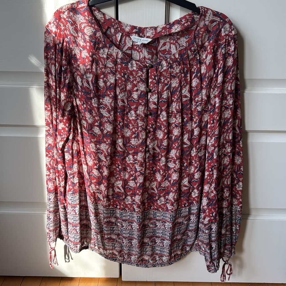 New Lucky Brand Floral Women's Top NEW no tags